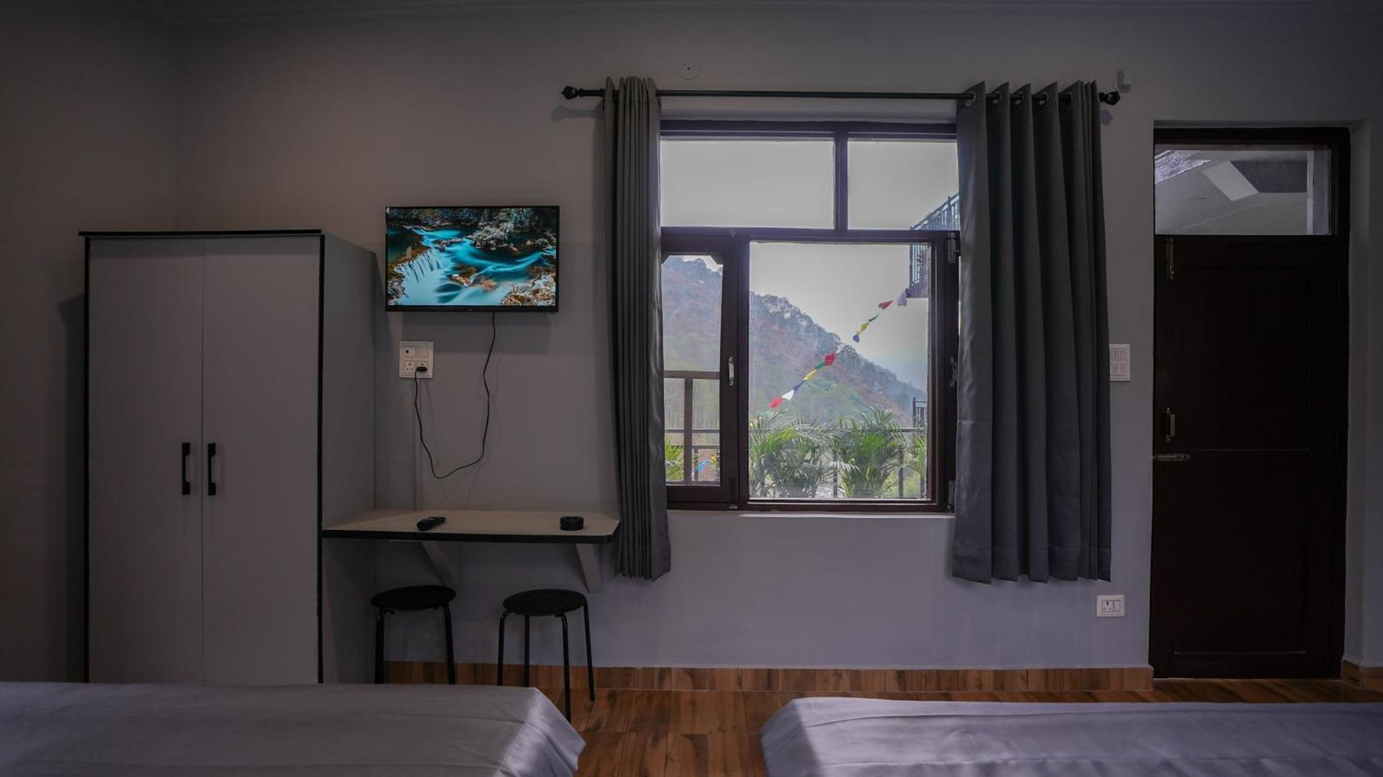 Sort By Stays, Kareri Dharamshala Exterior foto