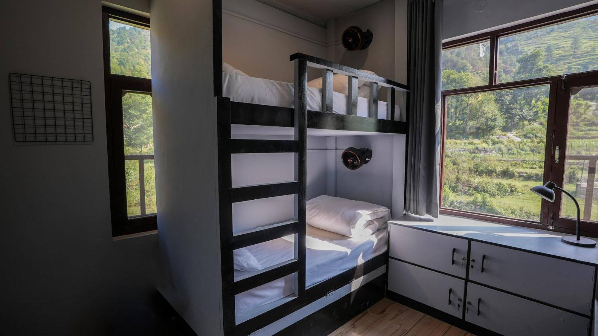 Sort By Stays, Kareri Dharamshala Exterior foto